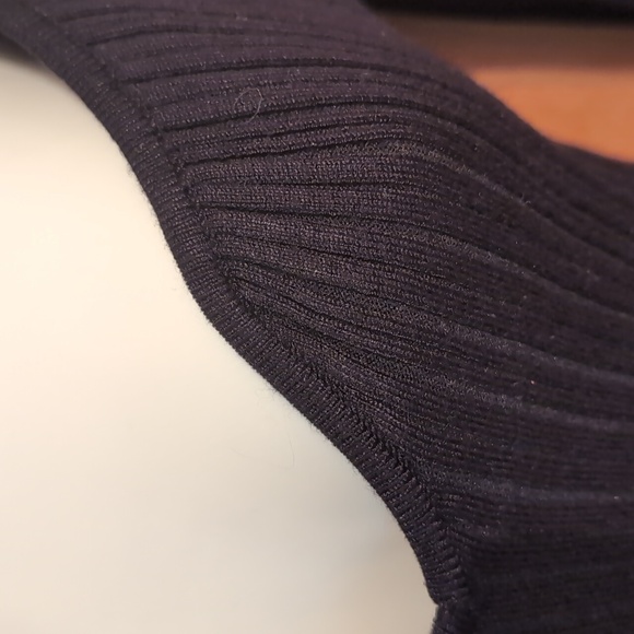 Pink Rose Black Ribbed Sweater Size L - Picture 4 of 8